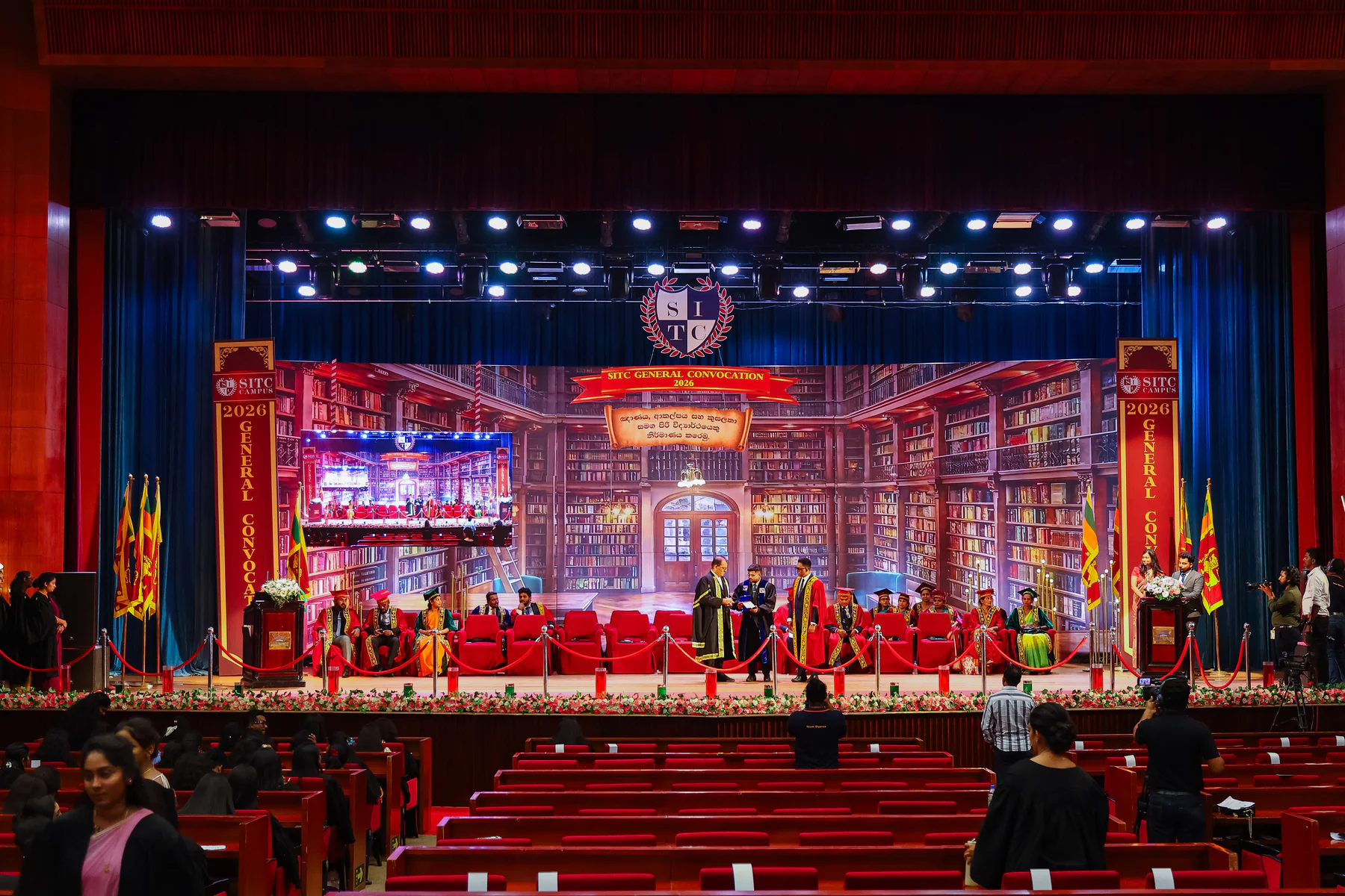 Graduates and academic representatives gathered on the convocation stage